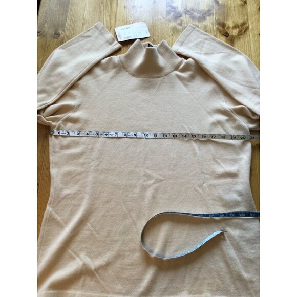 NWT Vintage Escada Womens Beige Turtleneck Sweater Size 44 Cashmere Wool Blend L - Picture 9 of 10